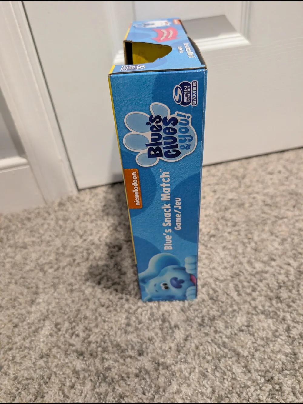 NIB Nickelodeon Blue's Clues Snack Match Game by Spin Master Games